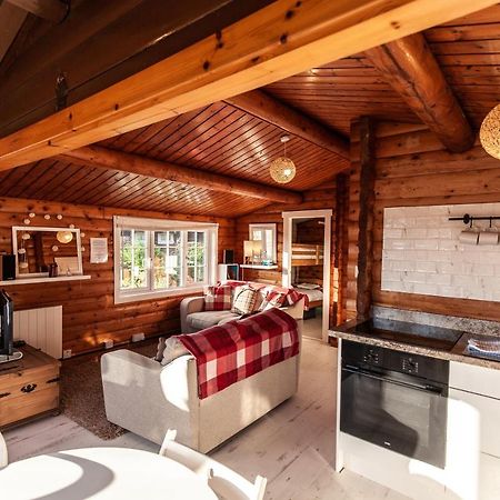 Welsh Retreat 2 Bedroom Log Cabin - Seren Property Trawsfynydd Exterior photo
