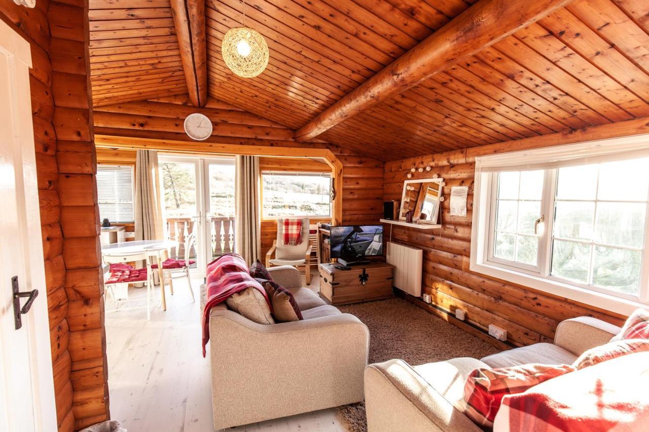Welsh Retreat 2 Bedroom Log Cabin - Seren Property Trawsfynydd Exterior photo